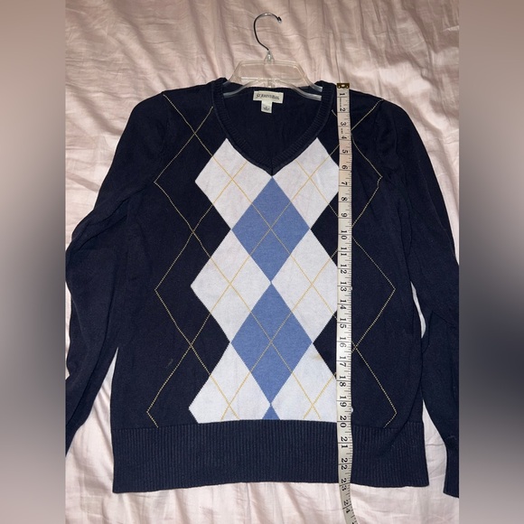 St. John’s Bay Y2K Blue Argyle Sweater Juniors 5 Preppy Knit - Picture 6 of 8